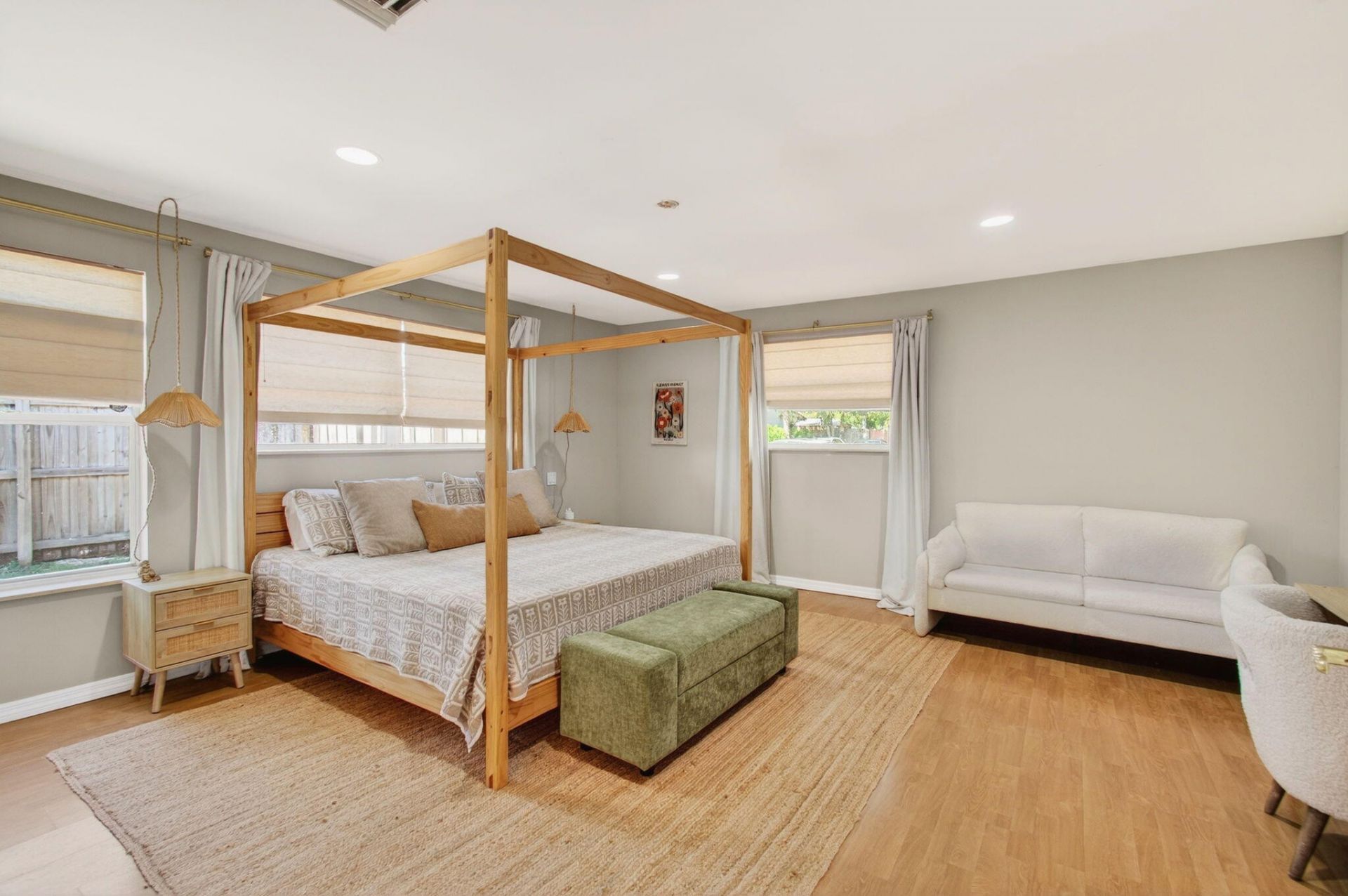 301 SE 8th Avenue, Deerfield Beach, FL 33441 Photo