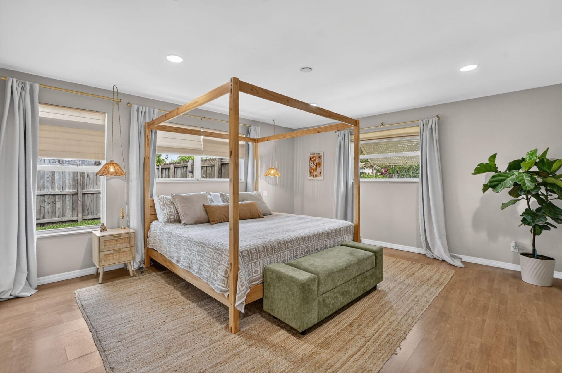 301 SE 8th Avenue, Deerfield Beach, FL 33441 Photo