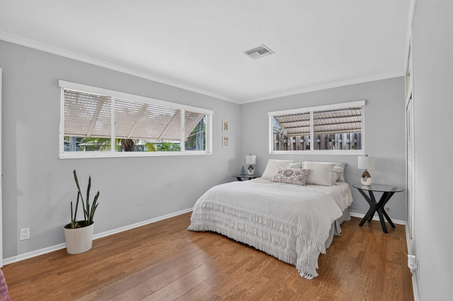 301 SE 8th Avenue, Deerfield Beach, FL 33441 Photo