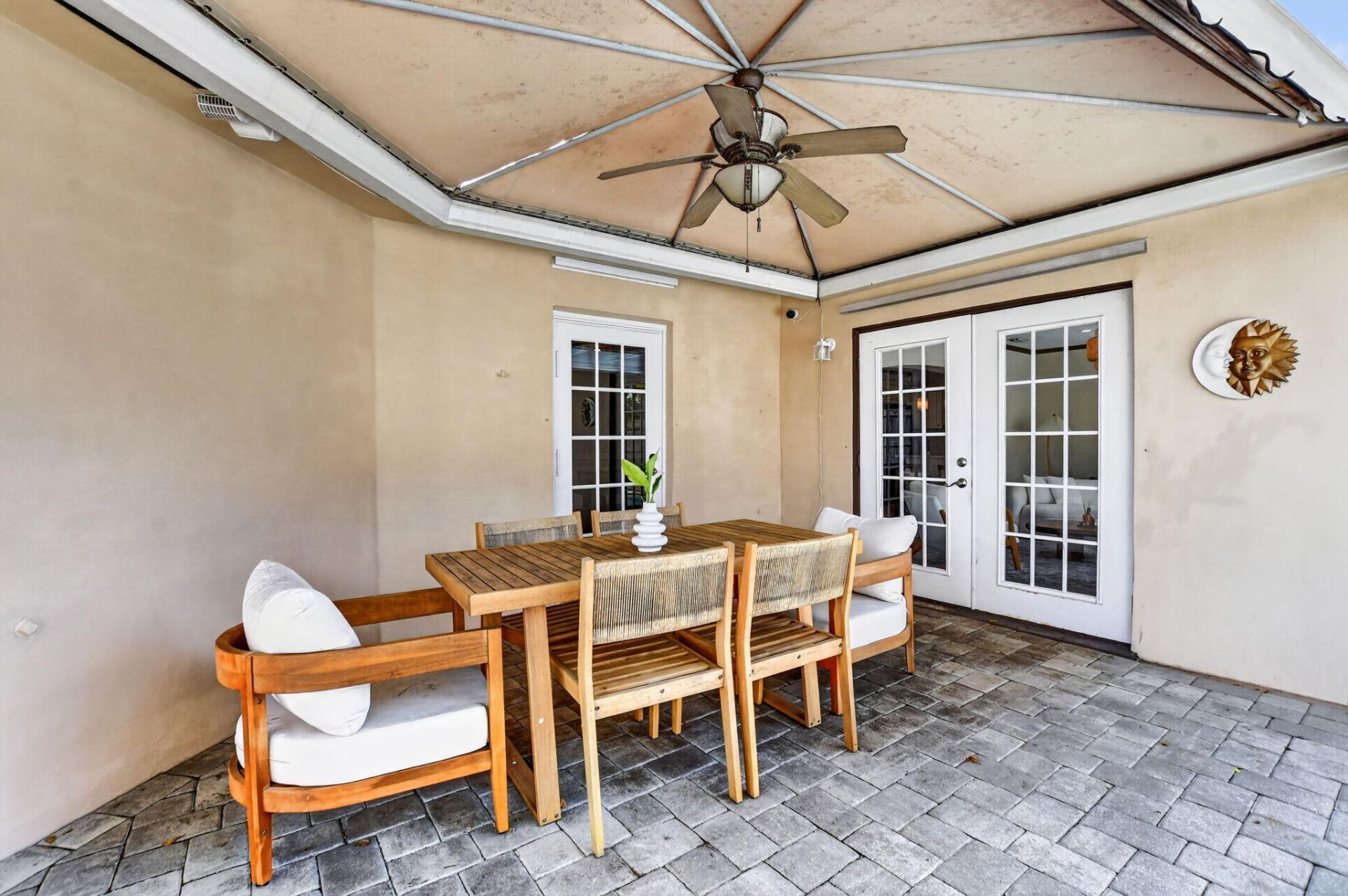301 SE 8th Avenue, Deerfield Beach, FL 33441 Photo