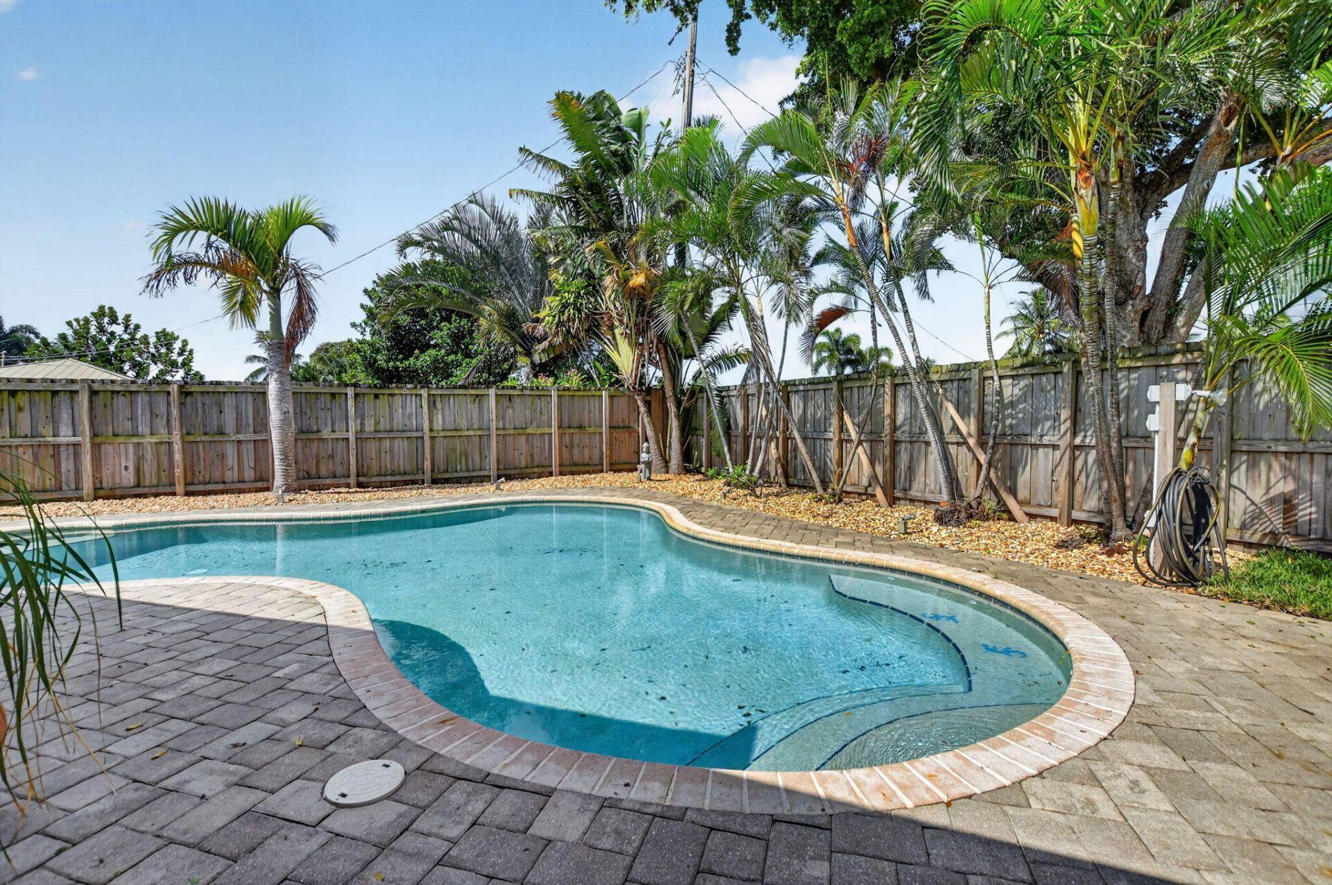 301 SE 8th Avenue, Deerfield Beach, FL 33441 Photo