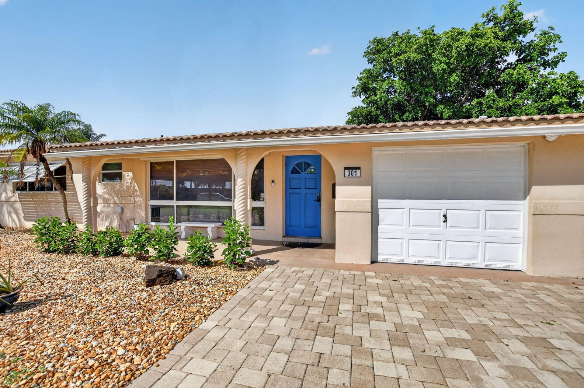 301 SE 8th Avenue, Deerfield Beach, FL 33441 Photo