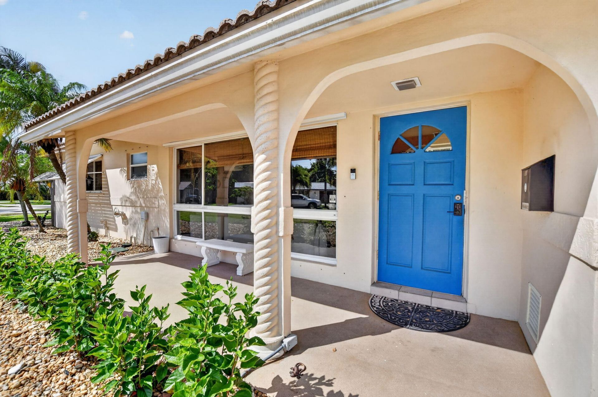 301 SE 8th Avenue, Deerfield Beach, FL 33441 Photo