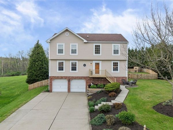 5029 Summit Dr, Allison Park, PA 15101