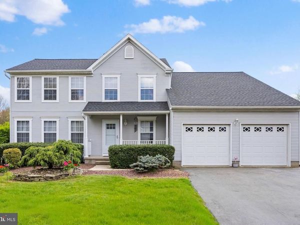 28 HIBISCUS LANE, ROBBINSVILLE, NJ 08691