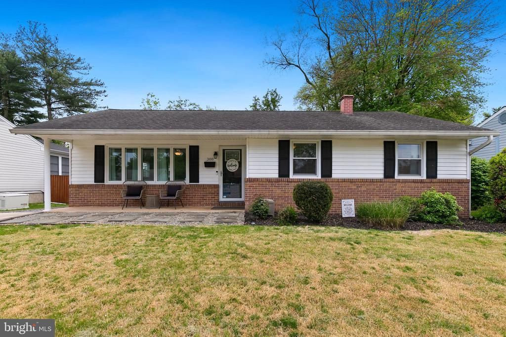 388 Fleagle Road, Glen Burnie, MD 21061 Main Photo