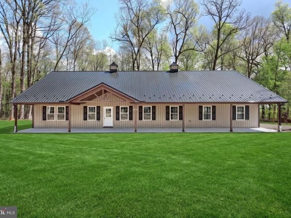 15937 MCDOWELL FARM LANE, STEWARTSTOWN, PA 17363