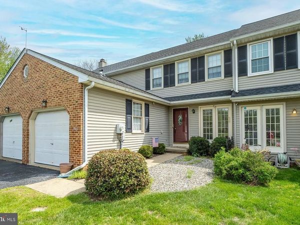 1743 BETZ FARM, LANCASTER, PA 17603