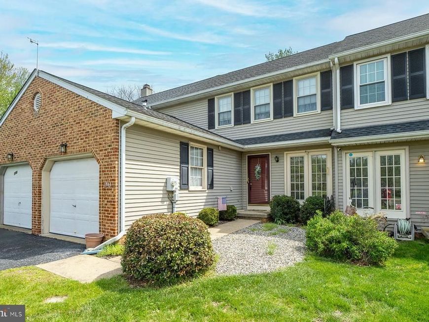 1743 Betz Farm, Lancaster, PA 17603 Main Photo