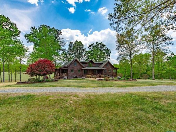 615 RIGGS RD, LOUISA, VA 23093