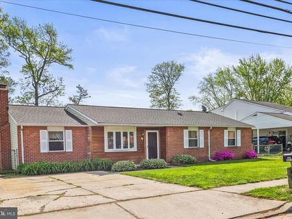 2219 LODGE FARM RD Sparrows Point, MD 21219