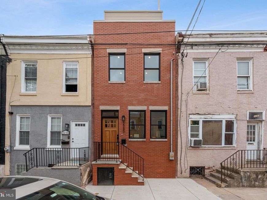 2240 Oakford Street, Philadelphia, PA 19146 Main Photo