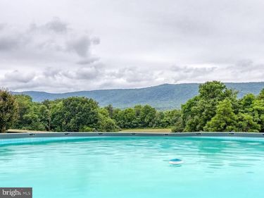 180 HOLSTEIN LANE, TOMS BROOK, VA 22660