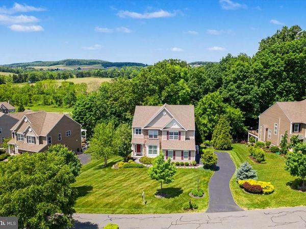 230 IRONSTONE LANE, ELVERSON, PA 19520