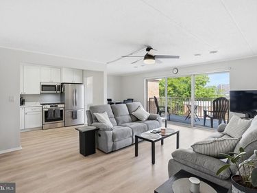 2622 FORT FARNSWORTH ROAD, Unit 219 (1D), ALEXANDRIA, VA 22303