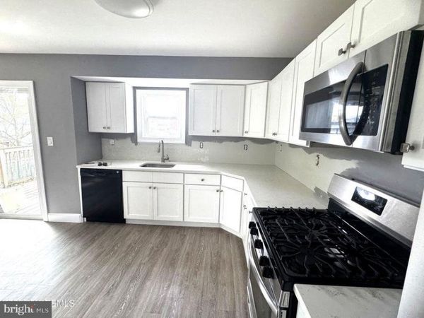 416 HOOPER AVENUE , TOMS RIVER, NJ 08753