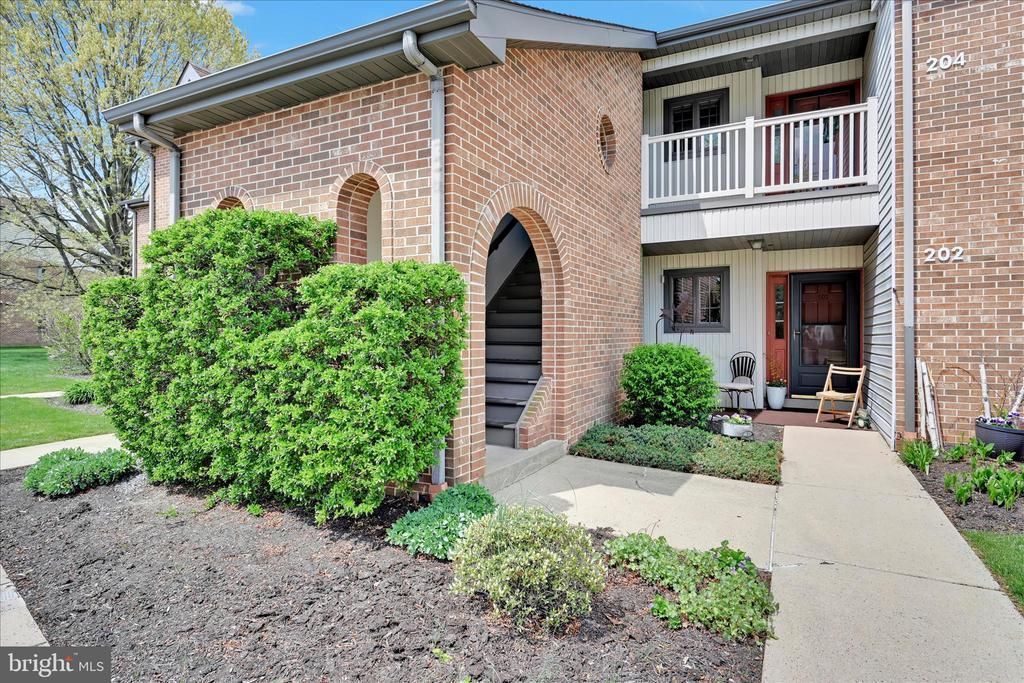 204 Black Oak Drive, Lancaster, PA 17602 Main Photo