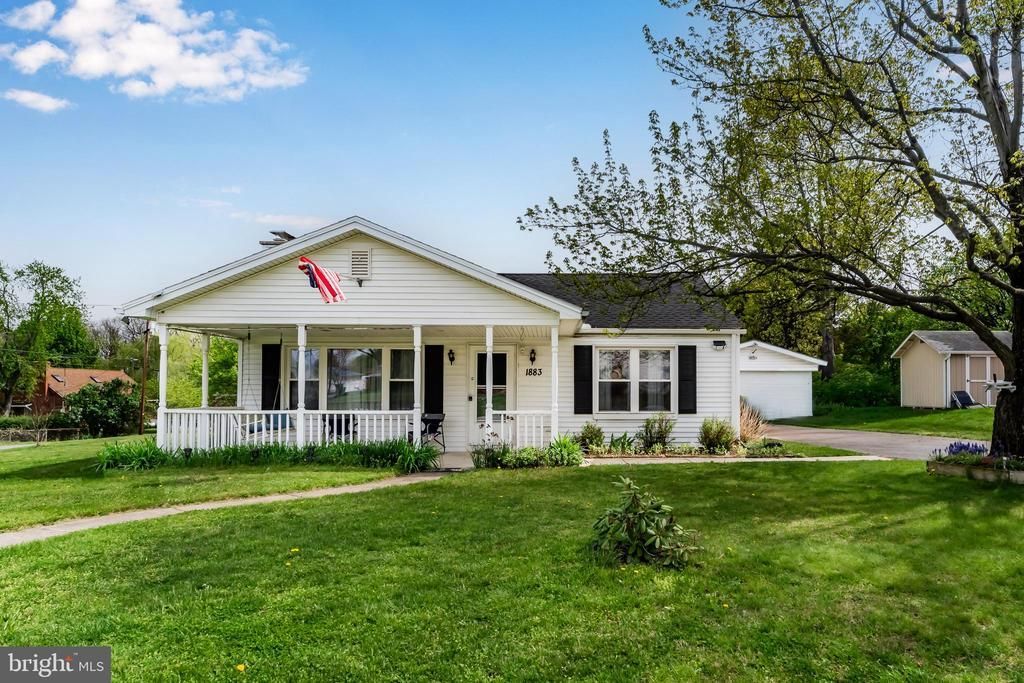 1883 GEORGE AVENUE , CARLISLE, PA 17013