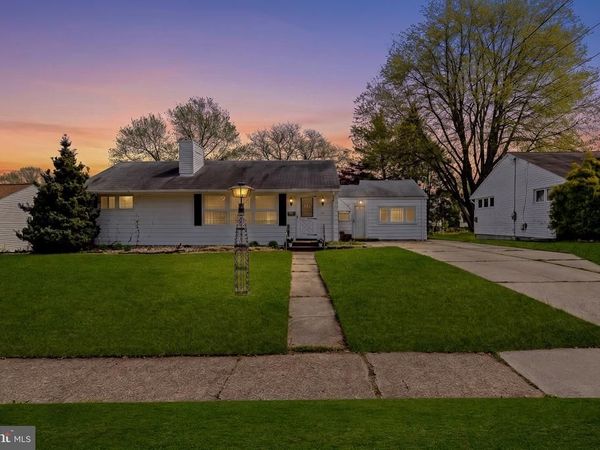 126 VILLANOVA DRIVE, LAWRENCE, NJ 08648