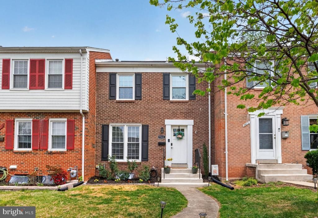 7511 Bedford Road, Manassas, VA 20109 Main Photo
