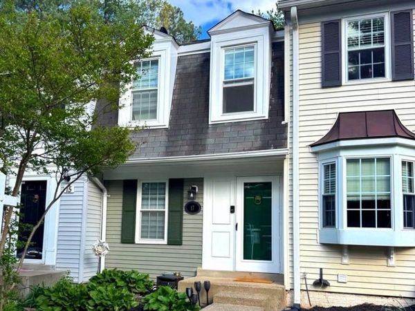 17 PALMER COURT, STERLING, VA 20165
