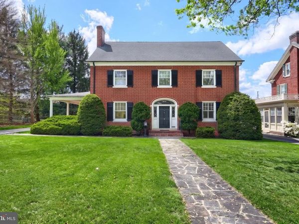 206 EICHELBERGER STREET, HANOVER, PA 17331