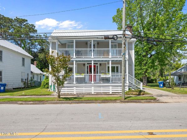 513 Broad Street , Oriental, NC 28571