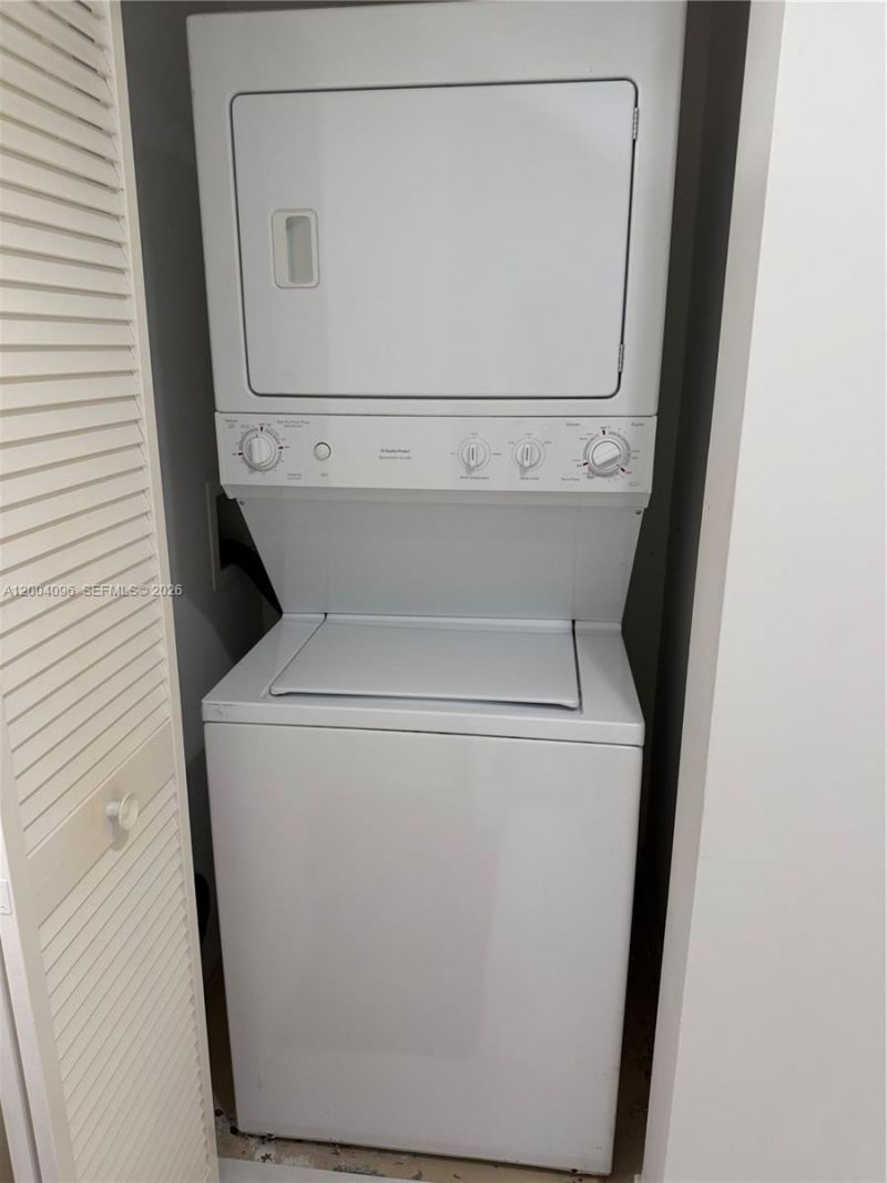Please Call For Address, Unit 1111, Miami, FL 33131 Photo