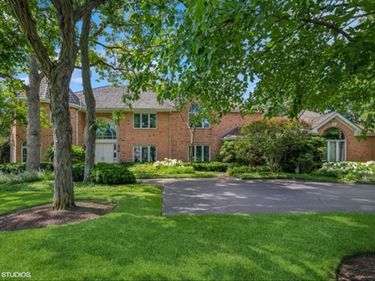 1940 Browning Court, Highland Park, IL 60035