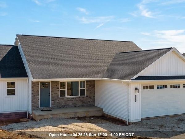 1436 DIVINITY DRIVE, De Pere, WI 54115