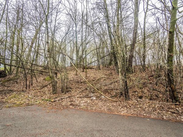 Lt1 THOMA PARK DRIVE, West Bend, WI 53095