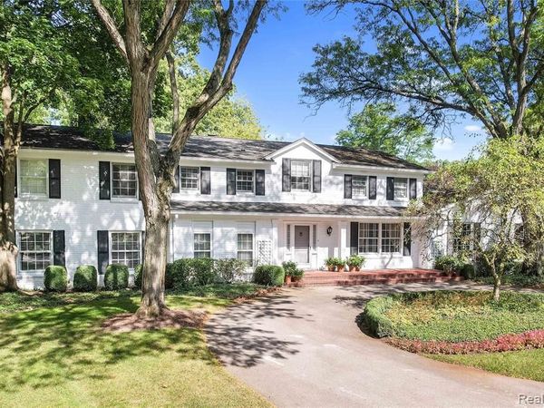 27220 Willowgreen Court, Franklin Vlg, MI 48025