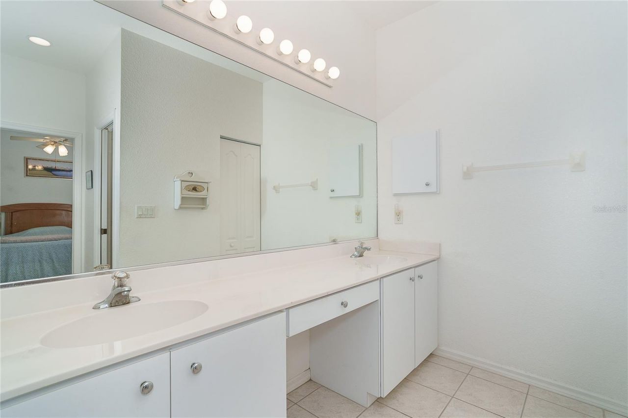 8390 Parkside Drive , Englewood, FL 34224 Photo