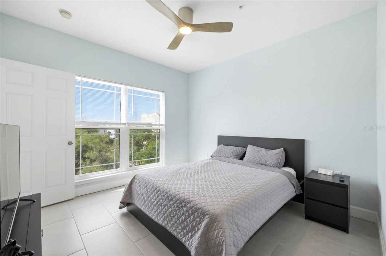 210 3rd Street W, Unit 8305, Bradenton, FL 34205 Photo