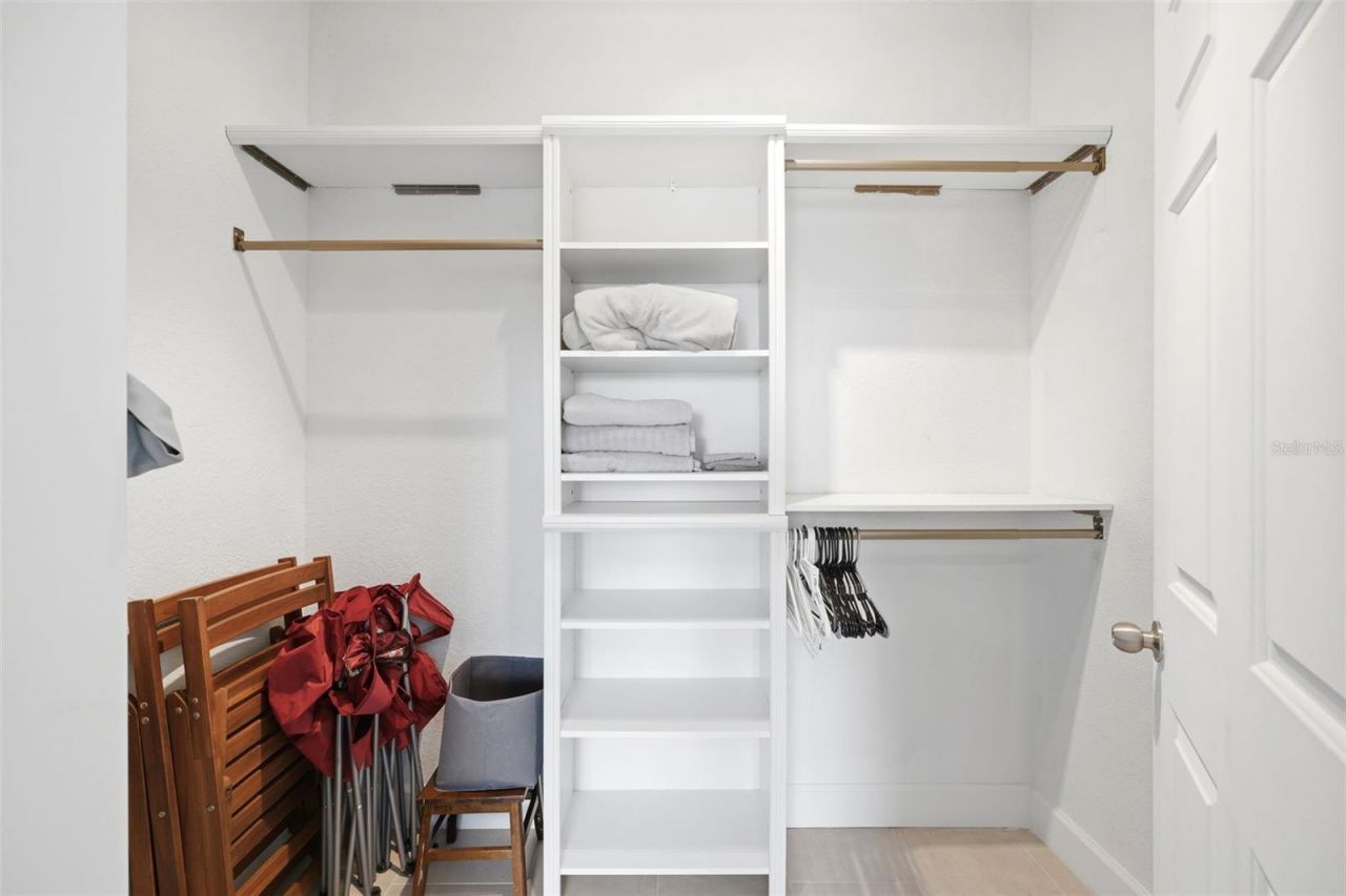 210 3rd Street W, Unit 8305, Bradenton, FL 34205 Photo