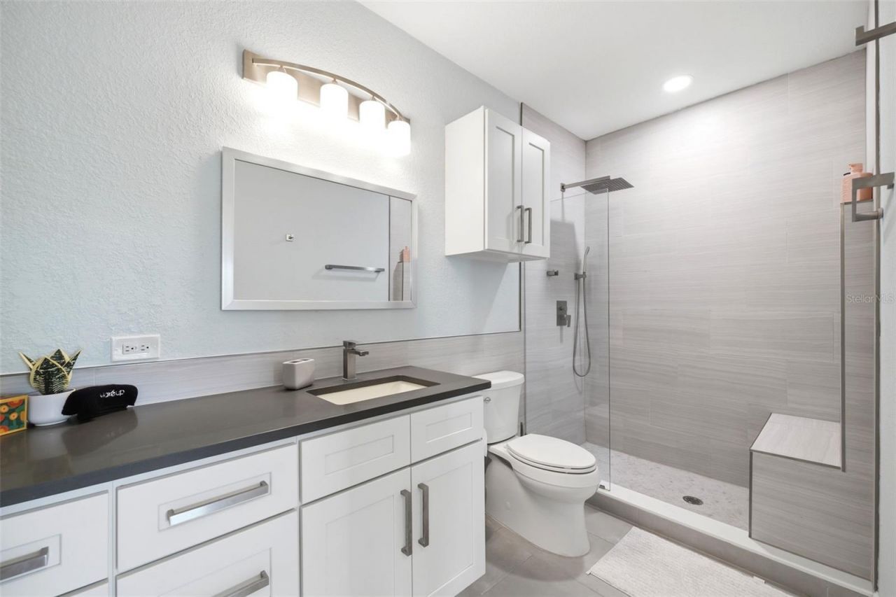 210 3rd Street W, Unit 8305, Bradenton, FL 34205 Photo