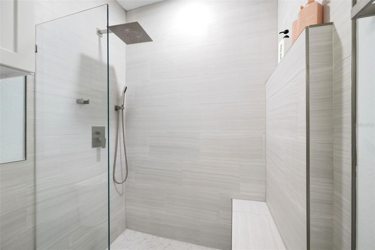 210 3rd Street W, Unit 8305, Bradenton, FL 34205 Photo