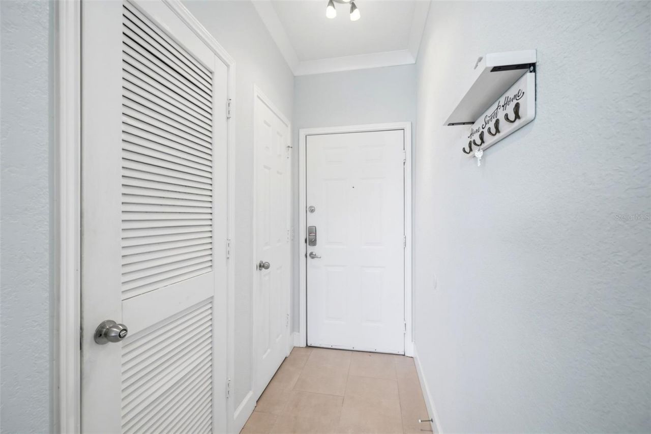 210 3rd Street W, Unit 8305, Bradenton, FL 34205 Photo