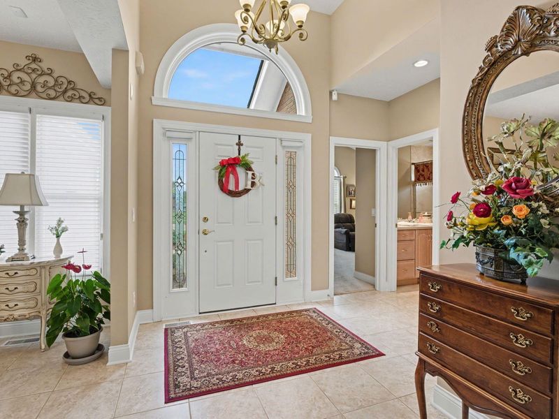 9842 Scotch Pine Drive, Springboro, OH 45066 Photo 13