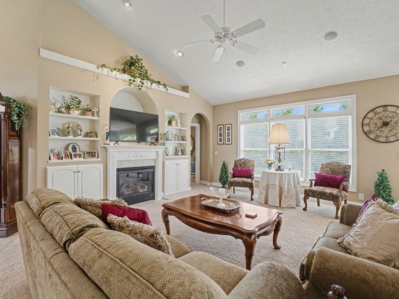 9842 Scotch Pine Drive, Springboro, OH 45066 Photo 18