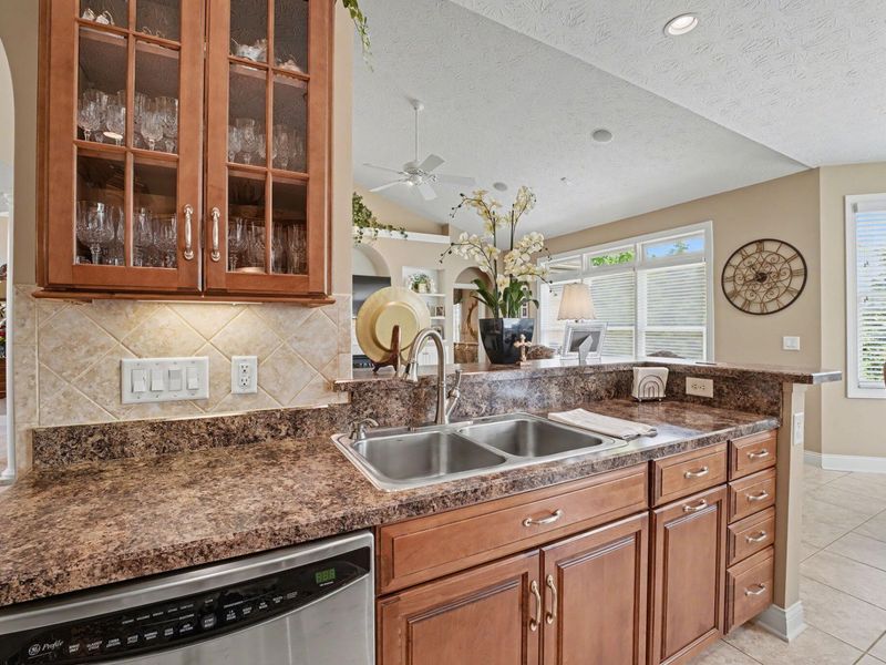 9842 Scotch Pine Drive, Springboro, OH 45066 Photo 28