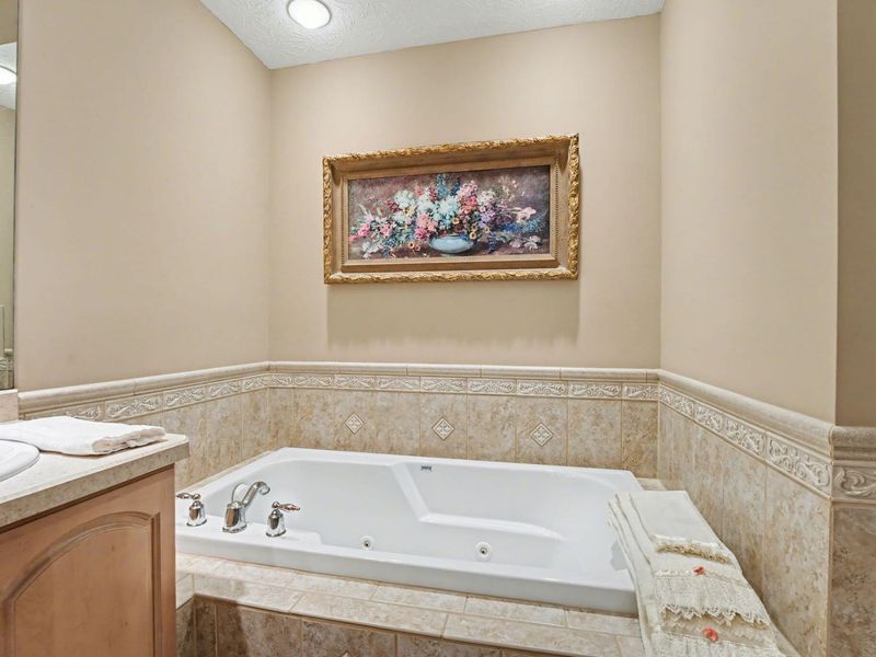 9842 Scotch Pine Drive, Springboro, OH 45066 Photo 43