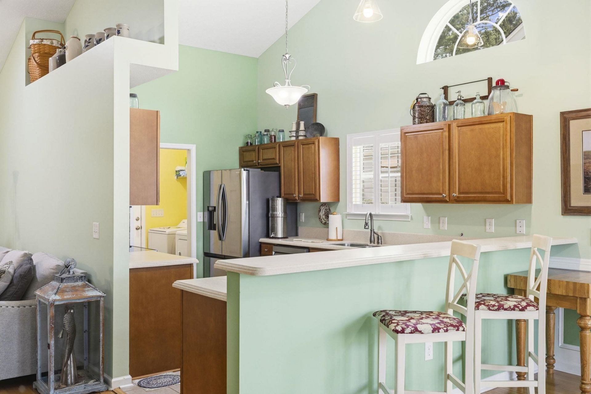 284 Archdale St. Photo 13