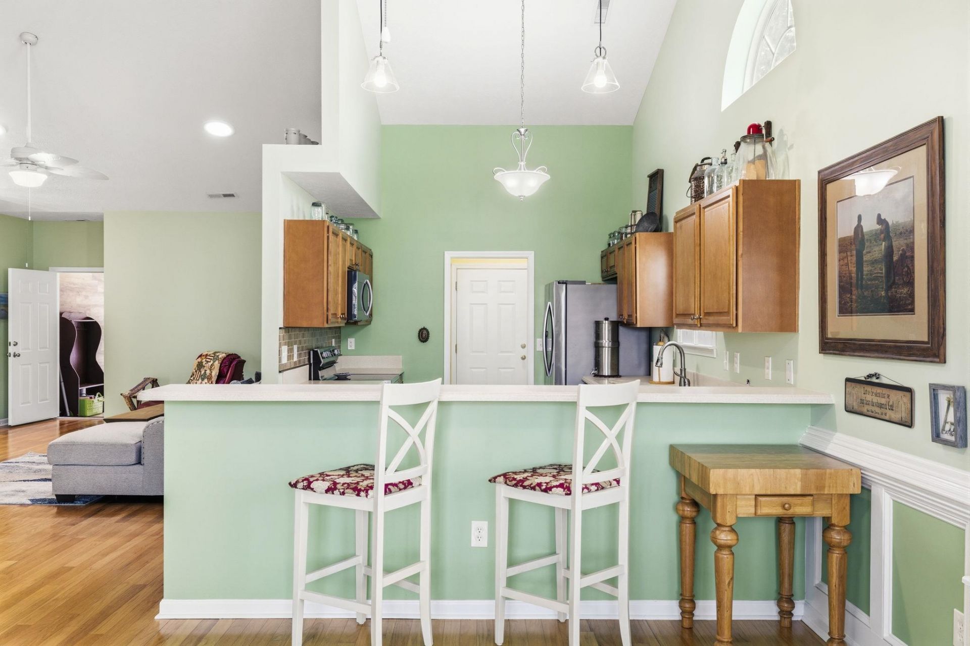 284 Archdale St. Photo 14