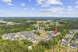 284 Archdale St. photo 4