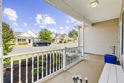 284 Archdale St. photo 4