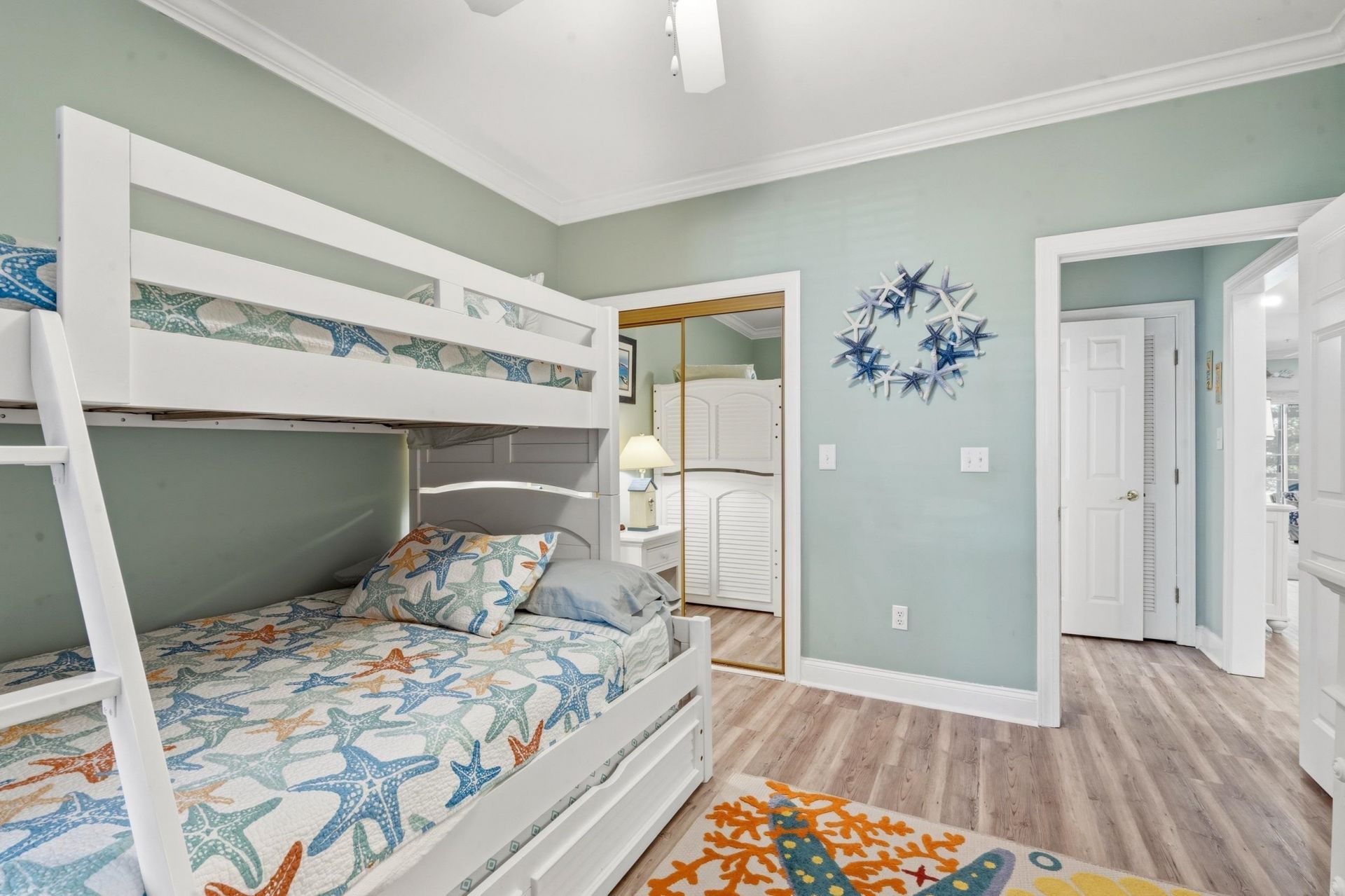 1000 Ray Costin Way Photo 18