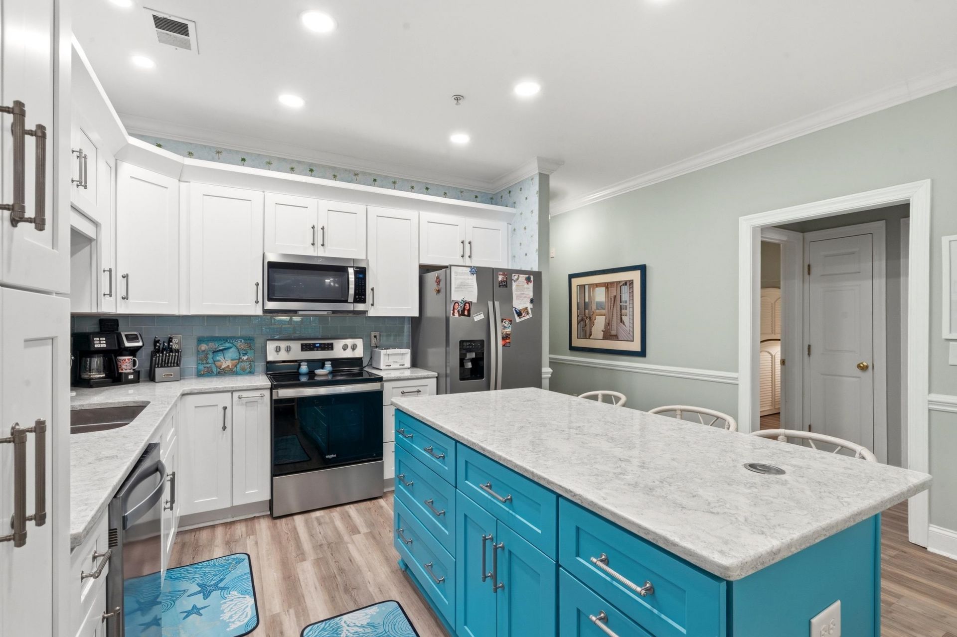 1000 Ray Costin Way Photo 4