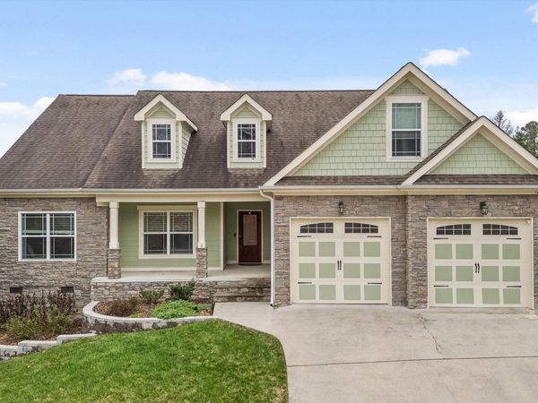 604 Kailors Cove Circle, Ringgold, GA 30736
