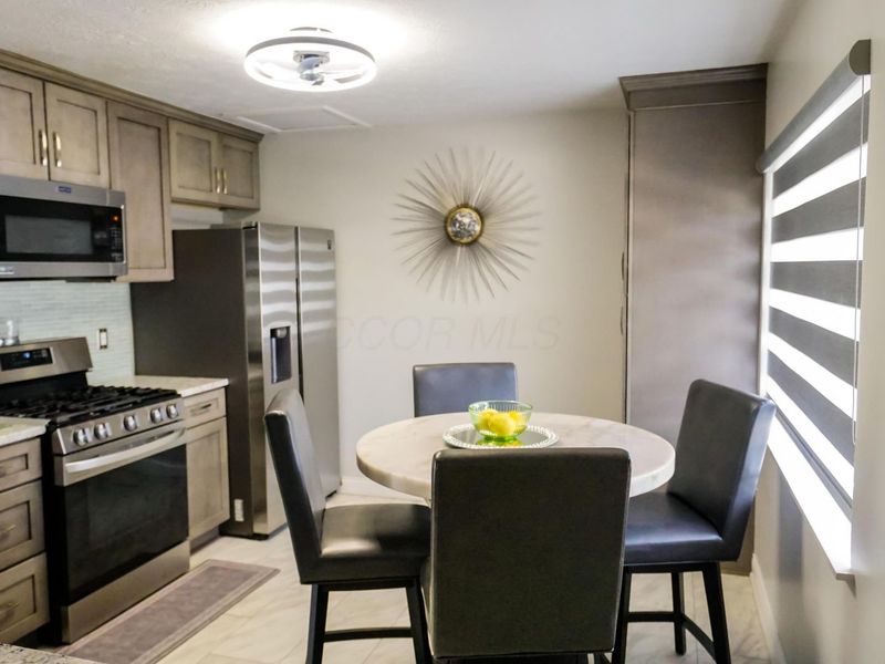 3356 E Bodman Drive, Columbus, OH 43219 Photo 18